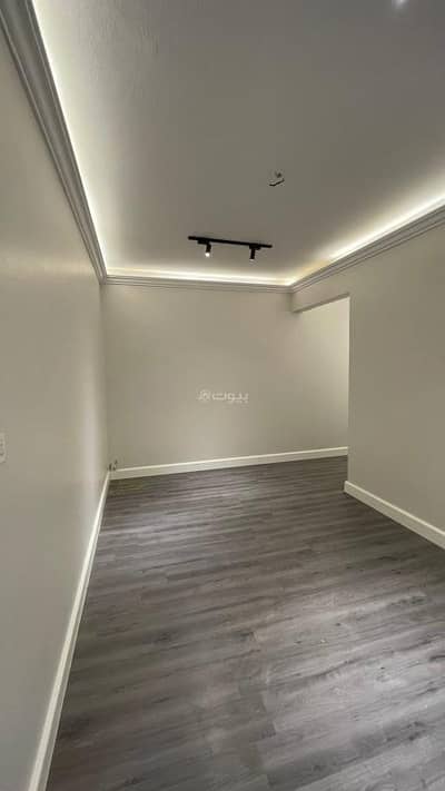 1 Bedroom Flat for Rent in East Riyadh, Riyadh - Super renovated and distinctive apartment in the neighborhood of Seville