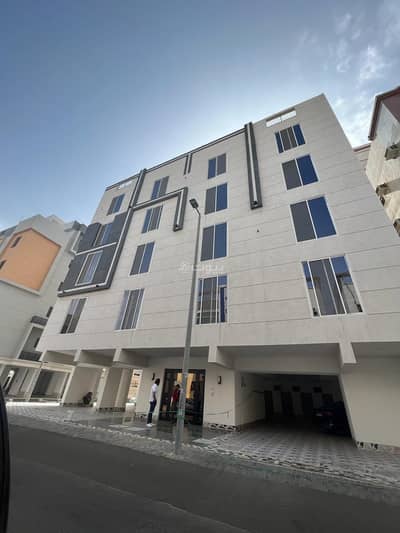 4 Bedroom Flat for Rent in North Jeddah, Jeddah - Studio apartment for rent in al aziziyah, jeddah