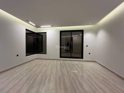 دور 3 غرف نوم للبيع في شرق الرياض، الرياض - دور علوي مودرن بسعر مناسب وموقع مميز