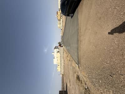 Land for Sale in Al Aqoul, Madina - For sale: residential land with 2 facades in Al-Aqool neighborhood, Medina.