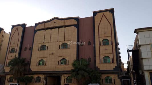 Building for Rent in East Riyadh, Riyadh - Building for rent in Al-Yarmouk neighborhood
