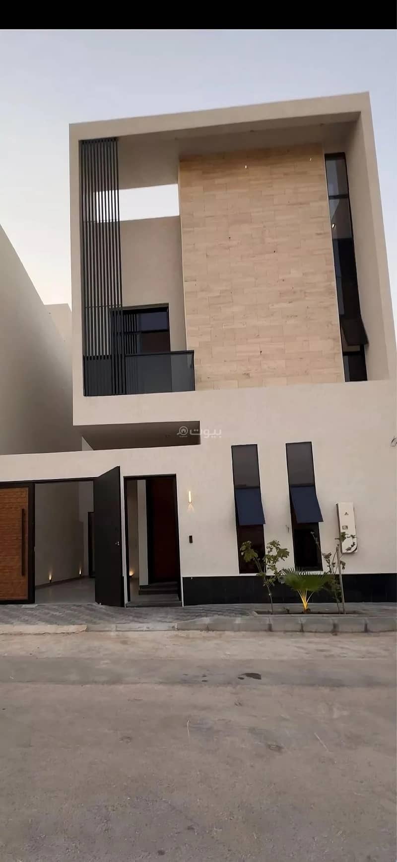 Villa For Sale in Al Mahdiyah, Riyadh
