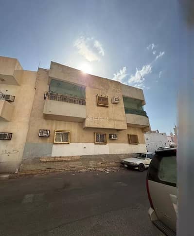 Building for Sale in Bir Uthman, Madina - House for Sale – Two Fronts Location: Al-Azhari (Bir Othman), Inside Haram Boundary, Madinah
