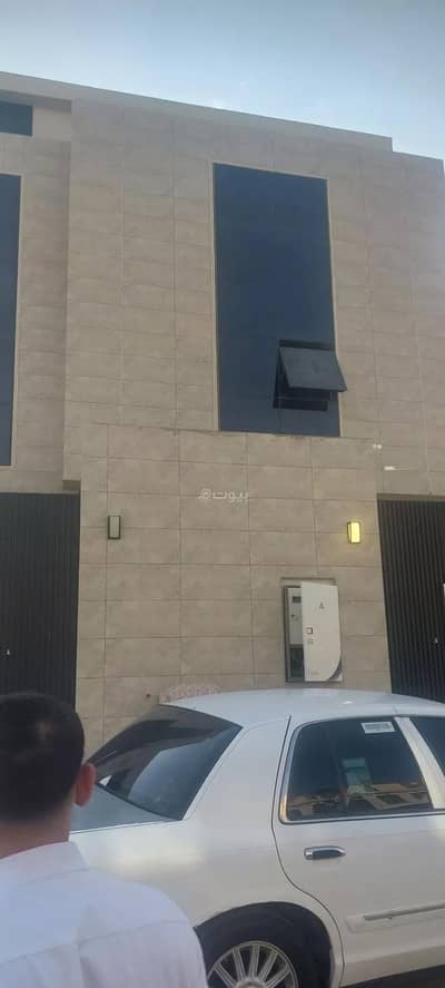 دور 4 غرف نوم للبيع في جنوب الرياض، الرياض - شقة مكونة من 4 غرف نوم للبيع في عكاظ، الرياض