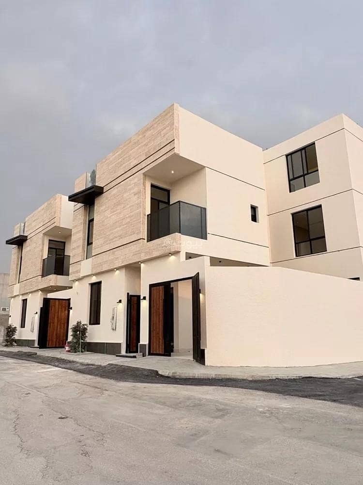 Villa For Sale in Al Mahdiyah, Riyadh