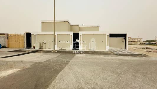 7 Bedroom Floor for Sale in Al Masif, Safwa Eastern Region - Dour - Safwa - Al-Musayf (Abu Ma'an)