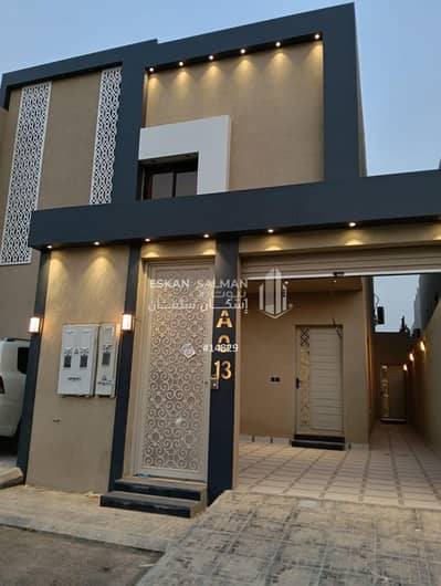 دور 5 غرف نوم للبيع في شرق الرياض، الرياض - دور - الرياض - حي الجنادرية