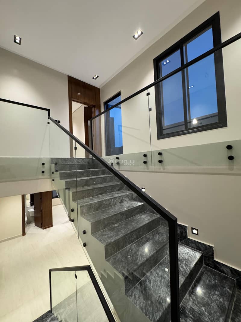 Floor in East Riyadh，Al Munsiyah 4 bedrooms 1550000 SAR - 87719481
