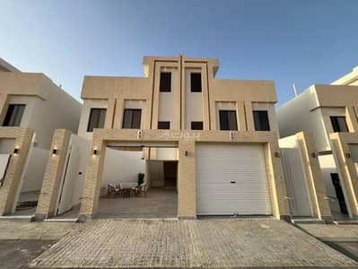 4 Bedroom Floor for Sale in South Riyadh, Riyadh - 4 Bedroom Floor For Sale in Okaz, Riyadh