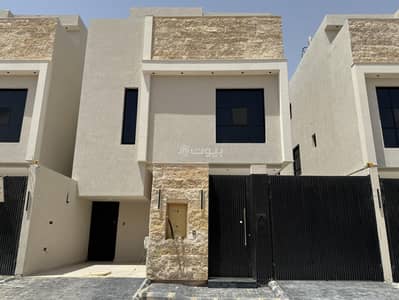 3 Bedroom Floor for Sale in East Riyadh, Riyadh - Floor in East Riyadh，Al Munsiyah 3 bedrooms 1900000 SAR - 87703844