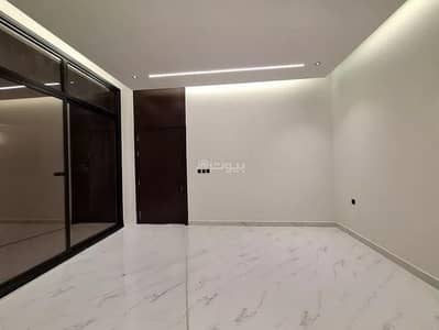 5 Bedroom Floor for Sale in East Riyadh, Riyadh - Studio floor for sale al munsiyah, riyadh