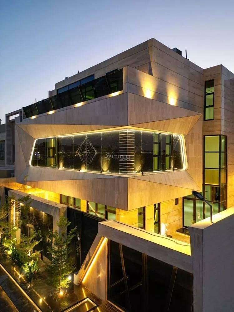 Villa For Sale in Al Mahdiyah, Riyadh