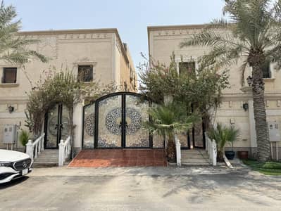 9 Bedroom Villa for Sale in Al Sawari, Al Khobar - Villas for sale in Al Sawari, Al Khobar