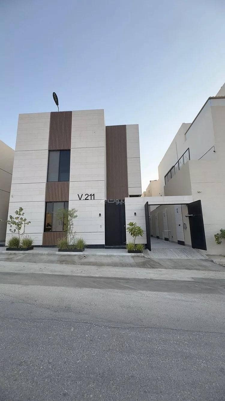 Villa For Sale in Al Mahdiyah, Riyadh