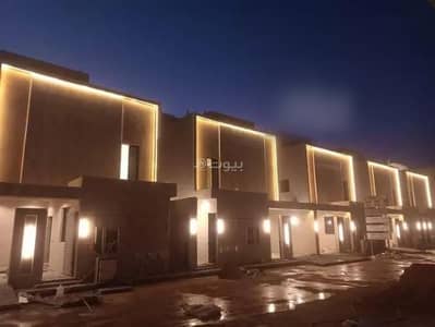 4 Bedroom Floor for Sale in East Riyadh, Riyadh - دور للبيع في حي الندوة, مدينة الرياض, منطقة الرياض