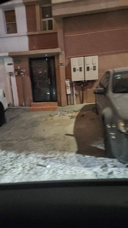 مبنى للإيجار في الثقبة، الخبر