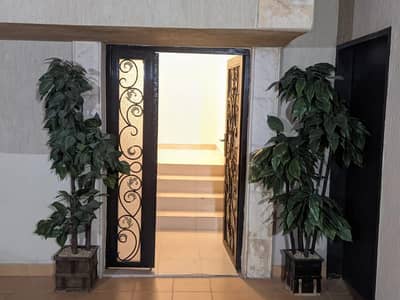6 Bedroom Floor for Rent in East Riyadh, Riyadh - House for rent in Al Rawabi neighborhood