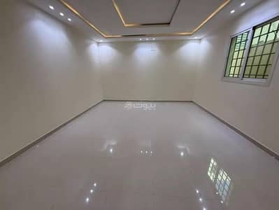 3 Bedroom Floor for Sale in East Riyadh, Riyadh - Floor For Sale in Al Janadriyah, Riyadh