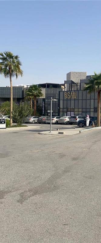 Shop for rent on Ibn Abi Hafsa Street, Al Qurtuba neighborhood, Riyadh City