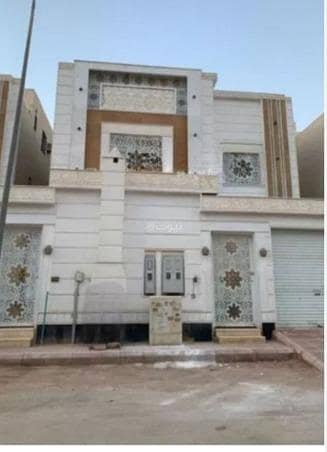 فیلا 9 غرف نوم للبيع في شرق الرياض، الرياض - فيلا مكونة من 9 غرف نوم للبيع في الرمال، الرياض
