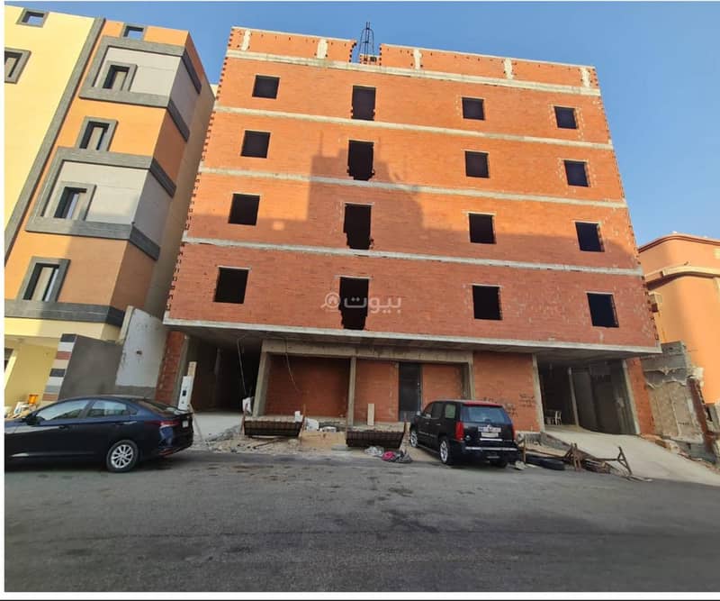 A building consisting of 10 apartments for sale in Al-Shawqiya