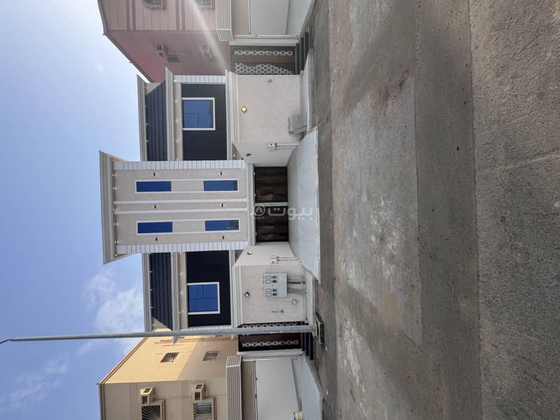 5-bedroom apartment for sale in Al-Rehab 1