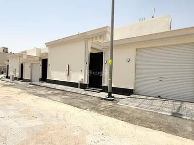 فیلا 10 غرف نوم للبيع في شرق الرياض، الرياض - فيلتين للبيع في الجنادرية، شرق الرياض