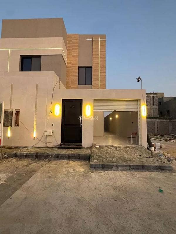 House for sale on Al-Mubarakah Street, Al-Mu'izzilah neighborhood, Riyadh city