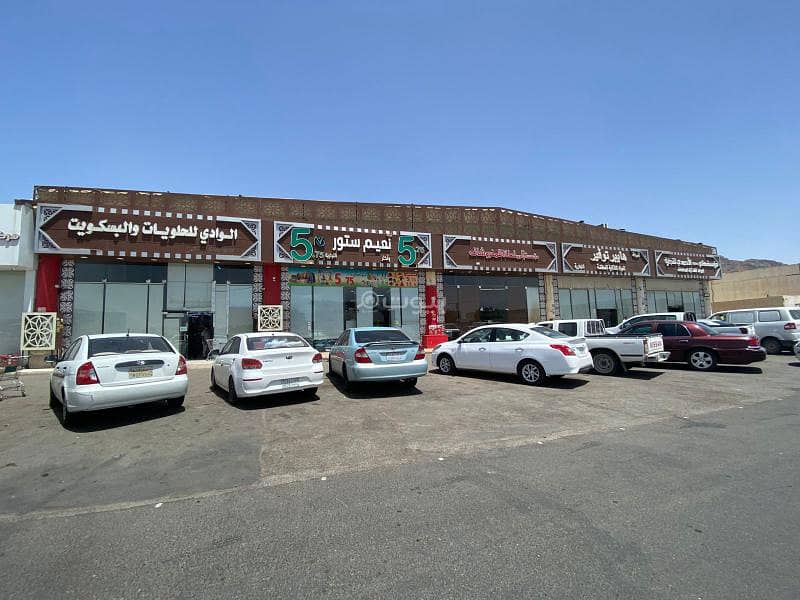 أرض للبيع في شارع حصين ابن نضلة, حي بنى حارثة, مدينة المدينه المنوره, منطقة المدينة المنورة