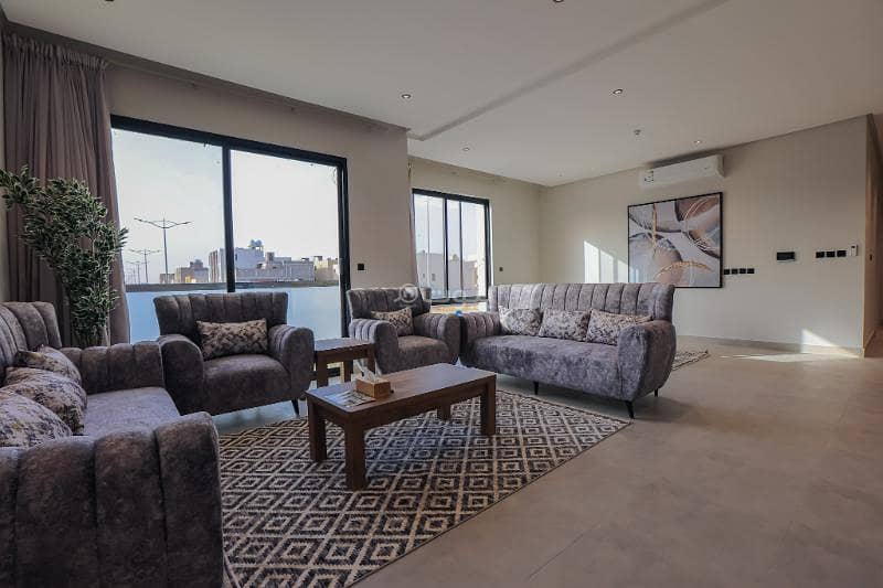 Luxury apartment available for monthly rent
