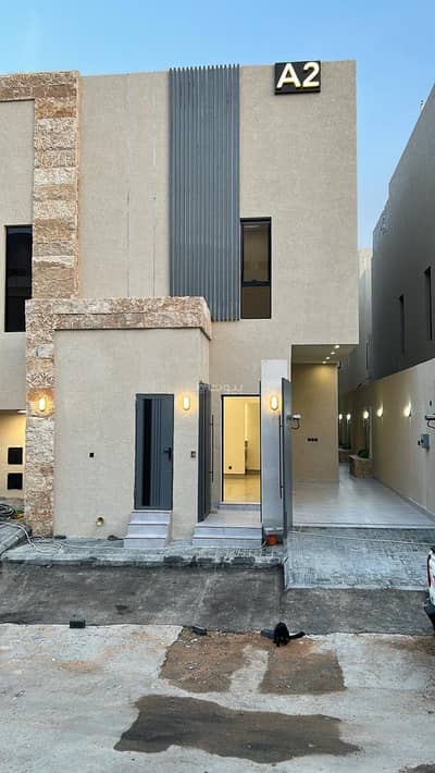3 Bedroom Floor for Sale in East Riyadh, Riyadh - Floor in East Riyadh，Al Rimal 3 bedrooms 1300000 SAR - 87726278