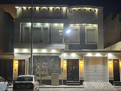 فیلا 10 غرف نوم للبيع في شرق الرياض، الرياض - للبيع فيلا حي المونسيه الغربي