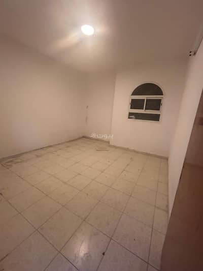 3 Bedroom Apartment for Rent in West Riyadh, Riyadh - Apartment in a building in Al-Suwaidi, Riyadh