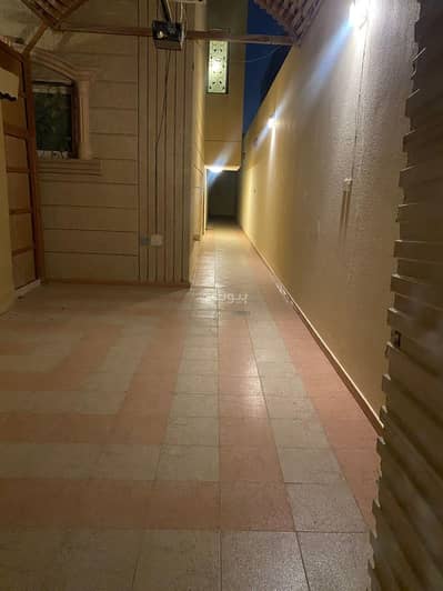 4 Bedroom Floor for Rent in North Riyadh, Riyadh - 4 Bedroom Floor For Rent in Al Taawun, Riyadh