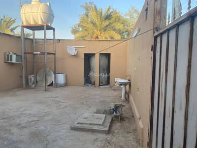 6 Bedroom Rest House for Rent in Al Hozaimiyah District, Al Muzahimiyah Riyadh Region - Rest house for rent in Al-Hazimiyah neighborhood, Al-Muzahimiyah area in Riyadh