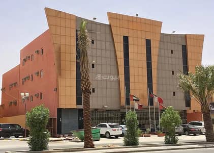 10 Bedroom Building for Rent in East Riyadh, Riyadh - Building