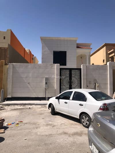 4 Bedroom Villa for Sale in Al Shulah, Dammam - 6 Bedroom Villa For Sale in Al Shu'lah, Dammam