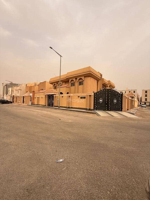 للبيع فيلا كبيرة شارعين على مرفقين موقع مميز في المونسية، الرياض للبيع فيلا كبيرة شارعين على مرفقين موقع مميز في المونسية، الرياض