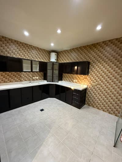 3 Bedroom Flat for Rent in North Riyadh, Riyadh - Roof apartment for rent - Al-Sahafa