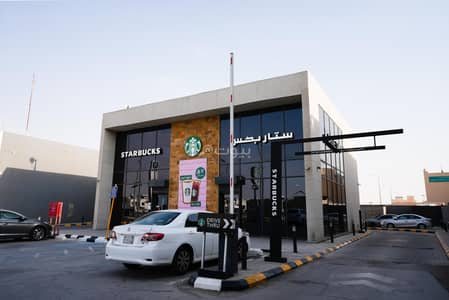 Exhibition Building for Rent in West Riyadh, Riyadh - Shops for rent in the commercial plaza of Al-Ghuroob neighborhood.