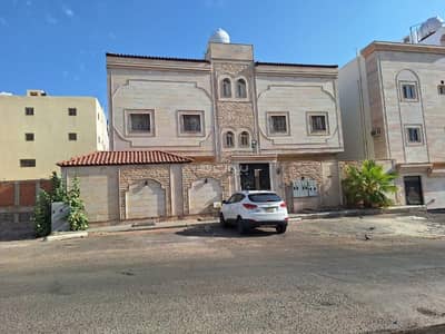 Building for Sale in Al Ranuna, Madina - Building for sale on Muhammad bin Abdul Rahim Street, Al-Ranouna neighborhood, Medina City, Medina Region