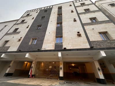 5 Bedroom Apartment for Sale in North Jeddah, Jeddah - For sale: an apartment in Marikh neighborhood, Jeddah.