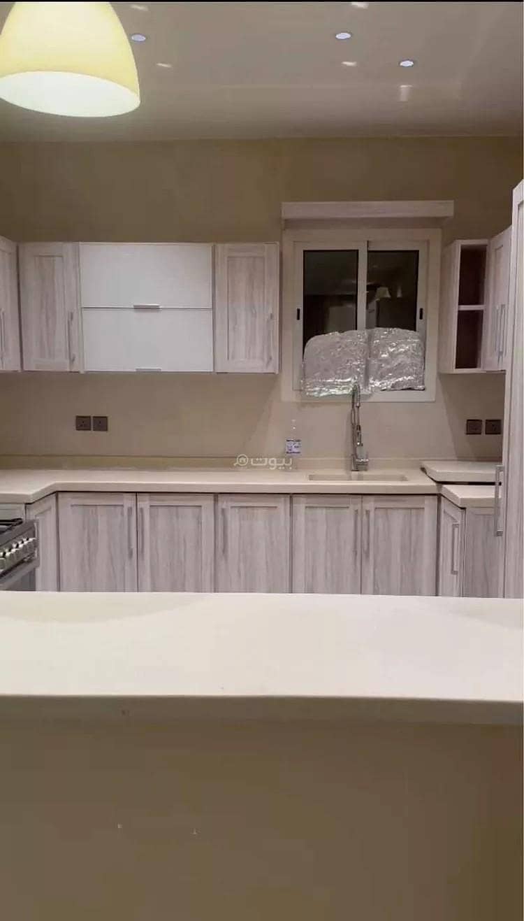 Apartment for Rent on Al-Afdali Street, Al-Malqa District, Riyadh City, Riyadh Region.