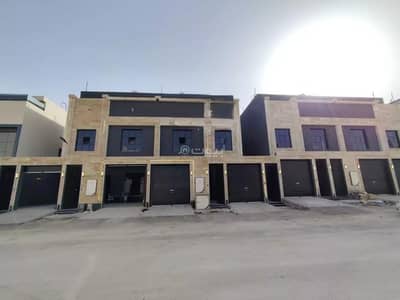 دور 4 غرف نوم للبيع في جنوب الرياض، الرياض - دور للبيع في شارع أحمد الطيبي, حي بدر, مدينة الرياض, منطقة الرياض
