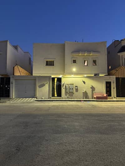 4 Bedroom Villa for Sale in North Riyadh, Riyadh - Villa for Sale in Al A'arid District - Riyadh