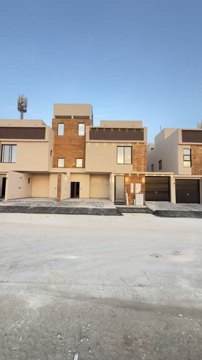 3 Bedroom Floor for Sale in West Riyadh, Riyadh - Floor in West Riyadh，Al Hazm 3 bedrooms 760000 SAR - 87713801