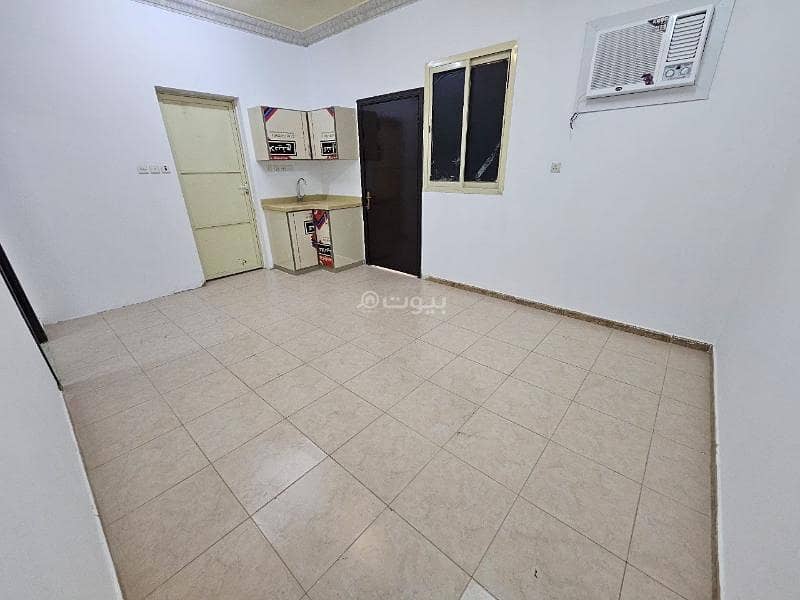 Apartment for annual rent in Al-Mursalat neighborhood