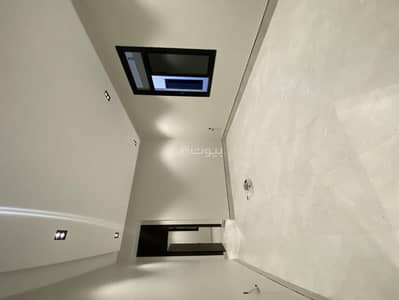 3 Bedroom Floor for Sale in East Riyadh, Riyadh - دور علوي للبيع بحي قرطبه