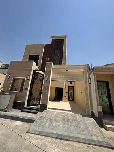 4 Bedroom Apartment for Sale in East Riyadh, Riyadh - Upper floor with an annex for sale in Al Nahda District, a distinctive area for those looking to invest in upscale neighborhoods in East Riyadh.