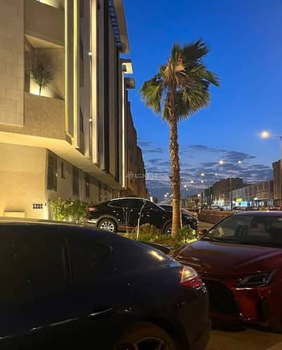 Studio for Rent in North Riyadh, Riyadh - Fully furnished studio with an outdoor seating area